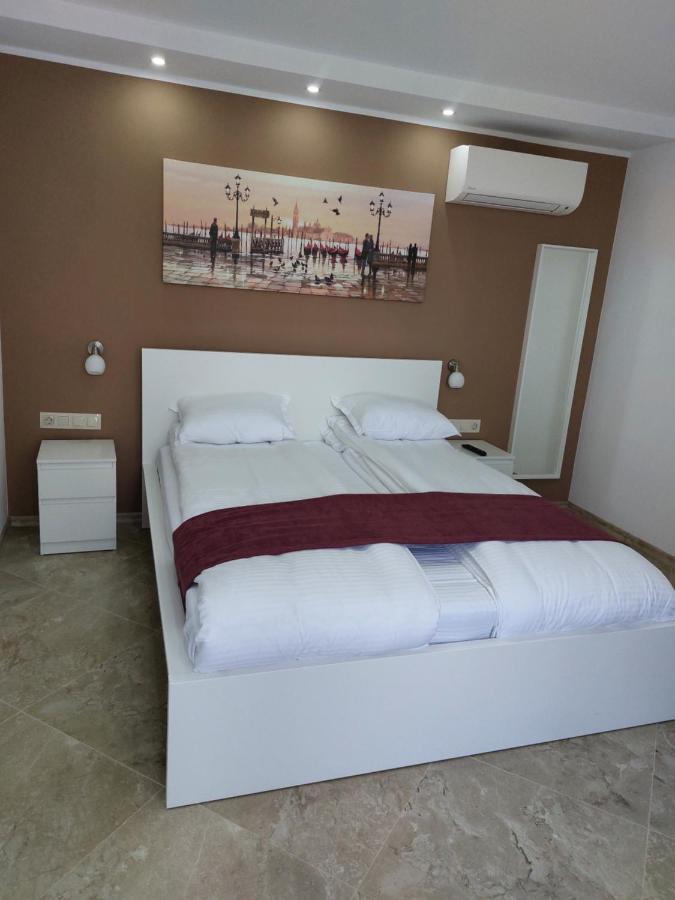 Stella Guesthouse Sapareva Banya ภายนอก รูปภาพ